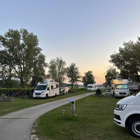 Donaucamping Emmersdorf Emmersdorf an der Donau Buitenkant foto