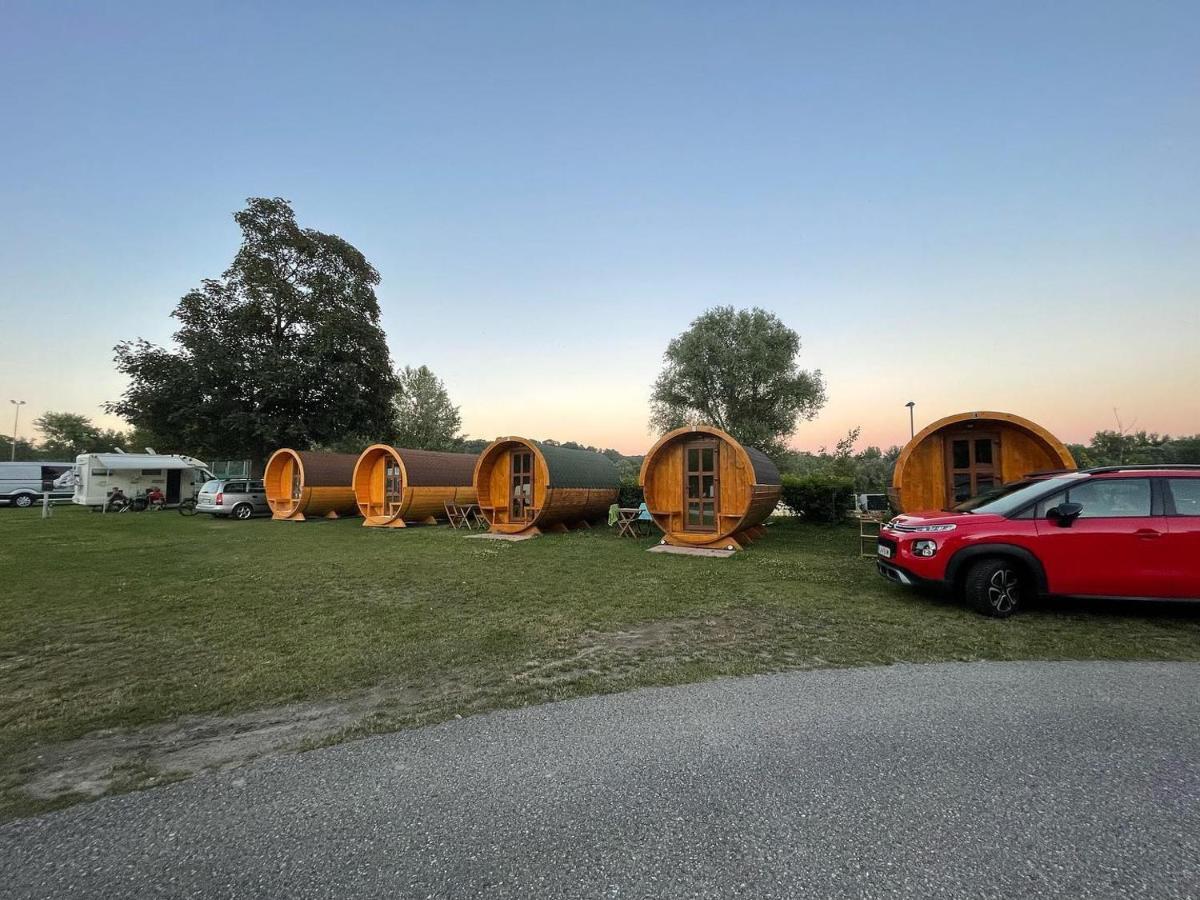 Donaucamping Emmersdorf Emmersdorf an der Donau Buitenkant foto